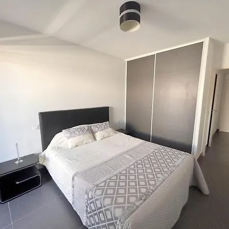 Apartment Superbe T3 - 6 Personnes - 100 M De La - Piscine- 6odys405c Le Barcares